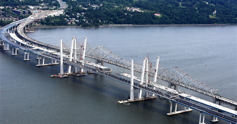 13 Aug 2021 ... Cuomo Bridge over the Hudson River to its original name: The Tappan Zee Bridge. The current bridge – newly built and opened in 2017 ...